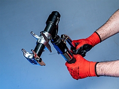 Использование ручного гидравлического аксиального пресса Voll V-PexPress MH32 Использование ручного гидравлического аксиального пресса Voll V-PexPress MH32